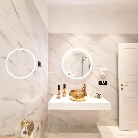 Nocleg ze śniadaniem Luxury L&l *